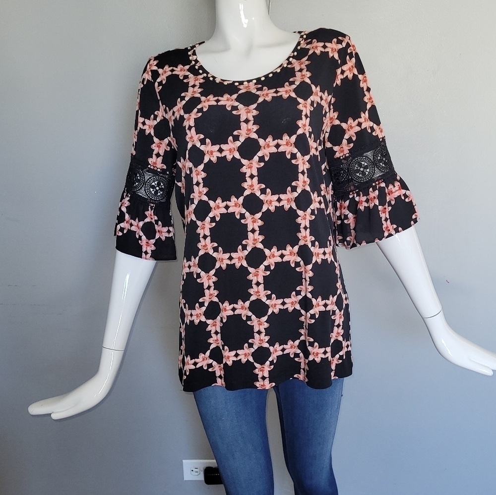Karl Lagerfeld Floral and Lace Blouse, VGUC, Approximate Size M